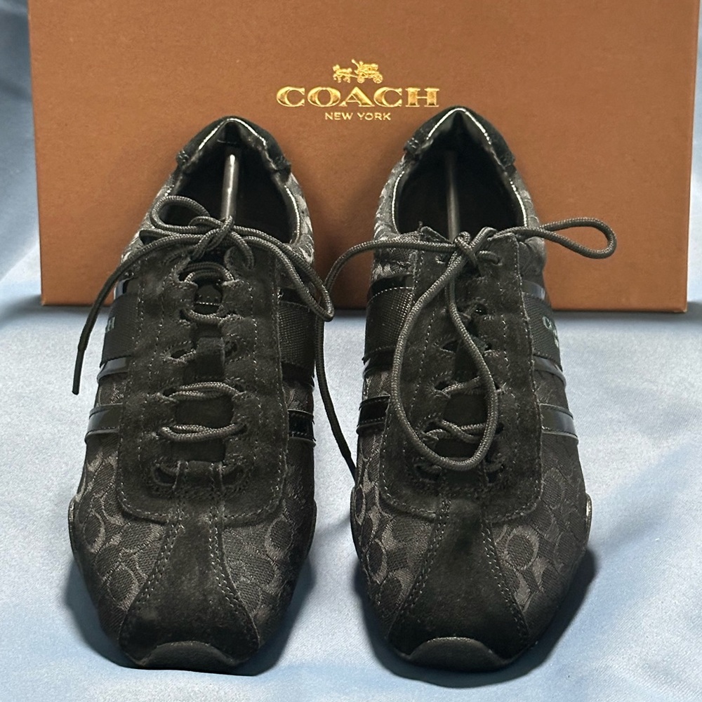 Brand New Coach Remonna Sneakers – Women’s Size 6M